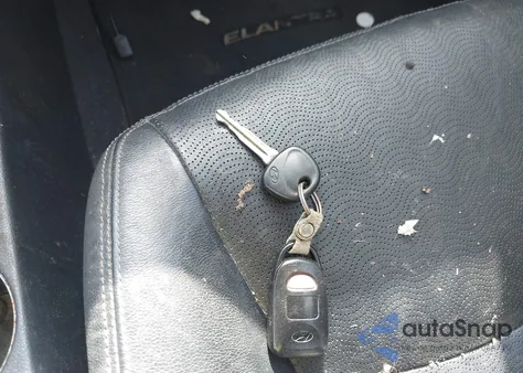 2012 Hyundai Elantra Limited (Ulsan Plant) from USA, damaged, VIN KMHDH4AE8CU301183